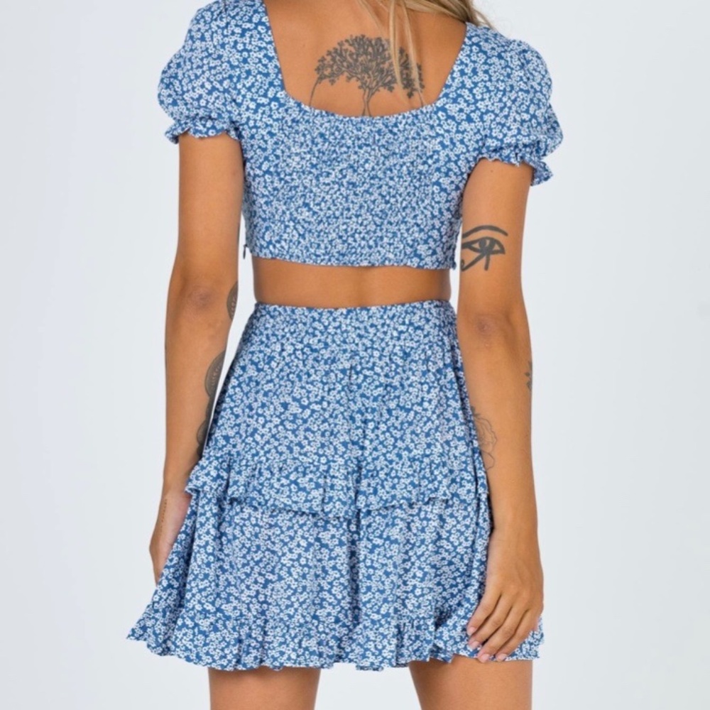 SOLD ON DEPOP - Picture 2 of 5